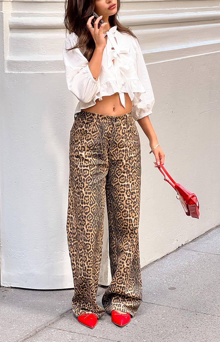 Isadora- Leopard Print Straight Fit Jeans